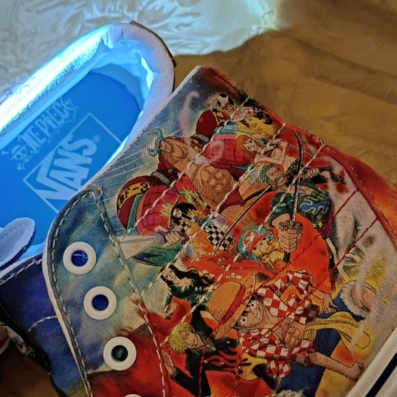 VANS "RARE"  LIMITED EDITION "One Piece" Sk8-Hi Colorful Women's 8.0 Men's 6.5 - Picture 2 of 13